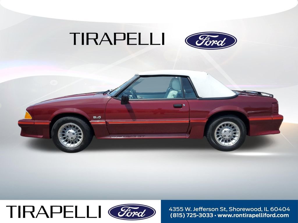 Used 1988 Ford Mustang GT RWD image 3