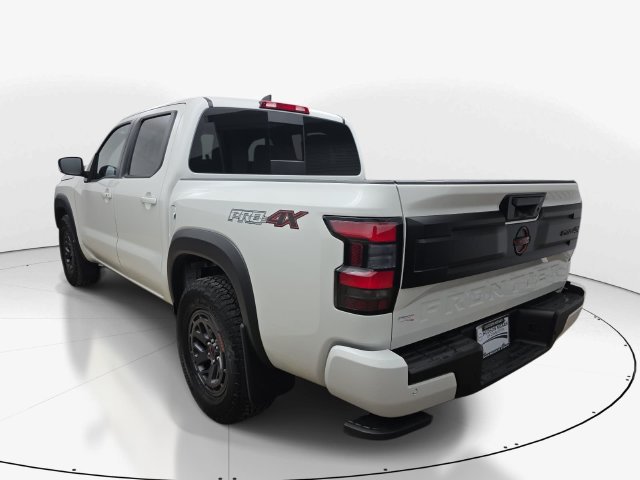 Used 2025 Nissan Frontier PRO-4X AWD/4WD image 8