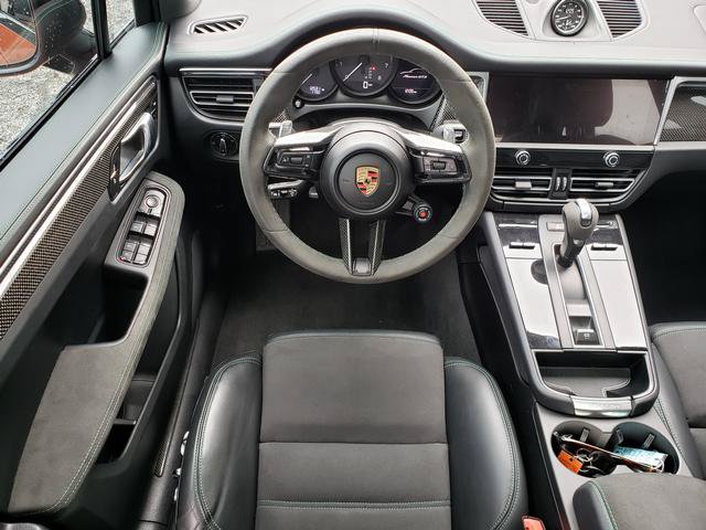 Used 2024 Porsche Macan GTS AWD/4WD image 17