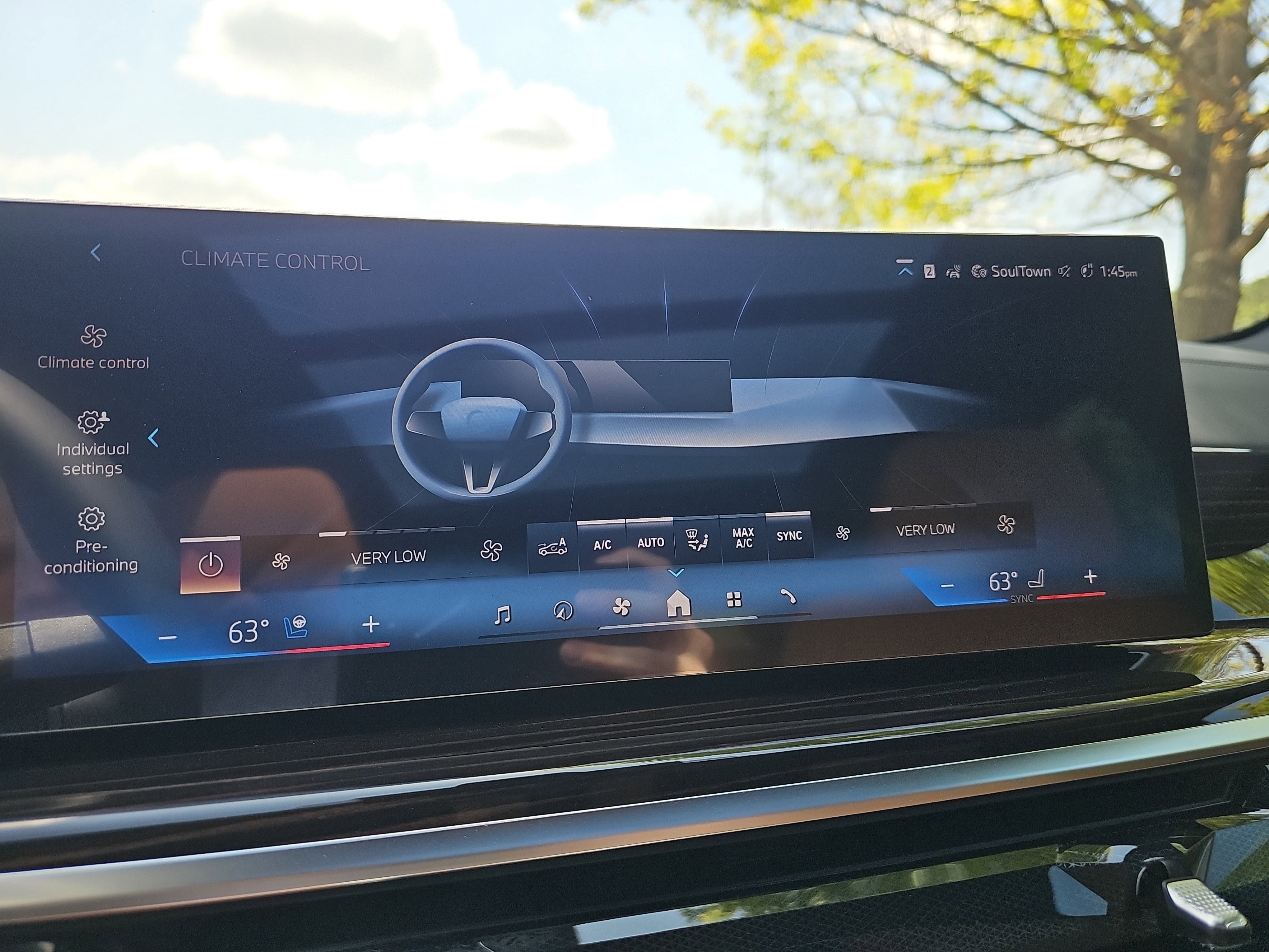 New 2026 BMW X5 xDrive40i w/ M Sport Package AWD/4WD image 23