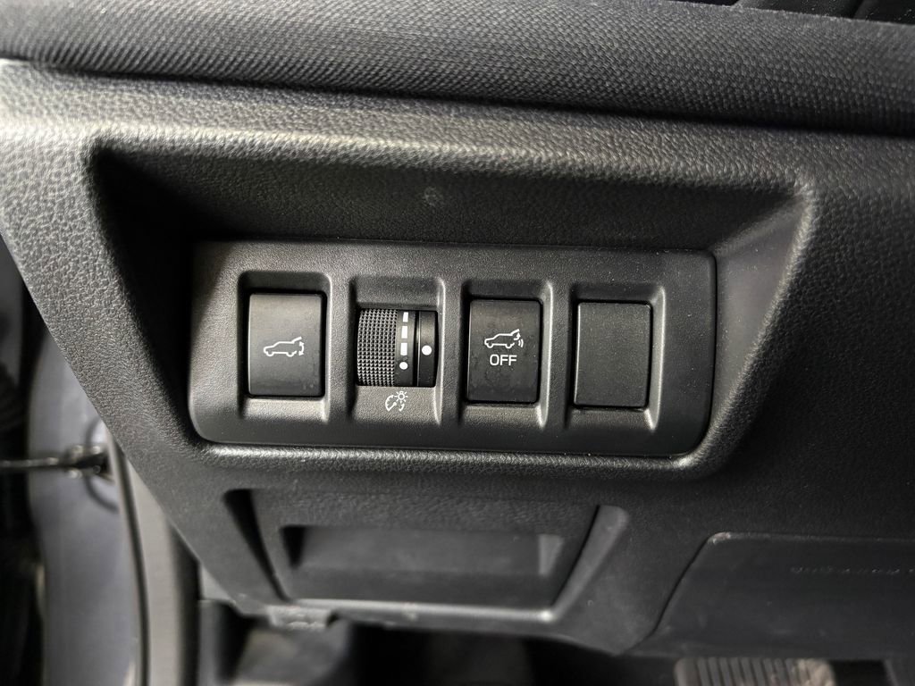 Used 2023 Subaru Outback Premium w/ Popular Package #1 image 19