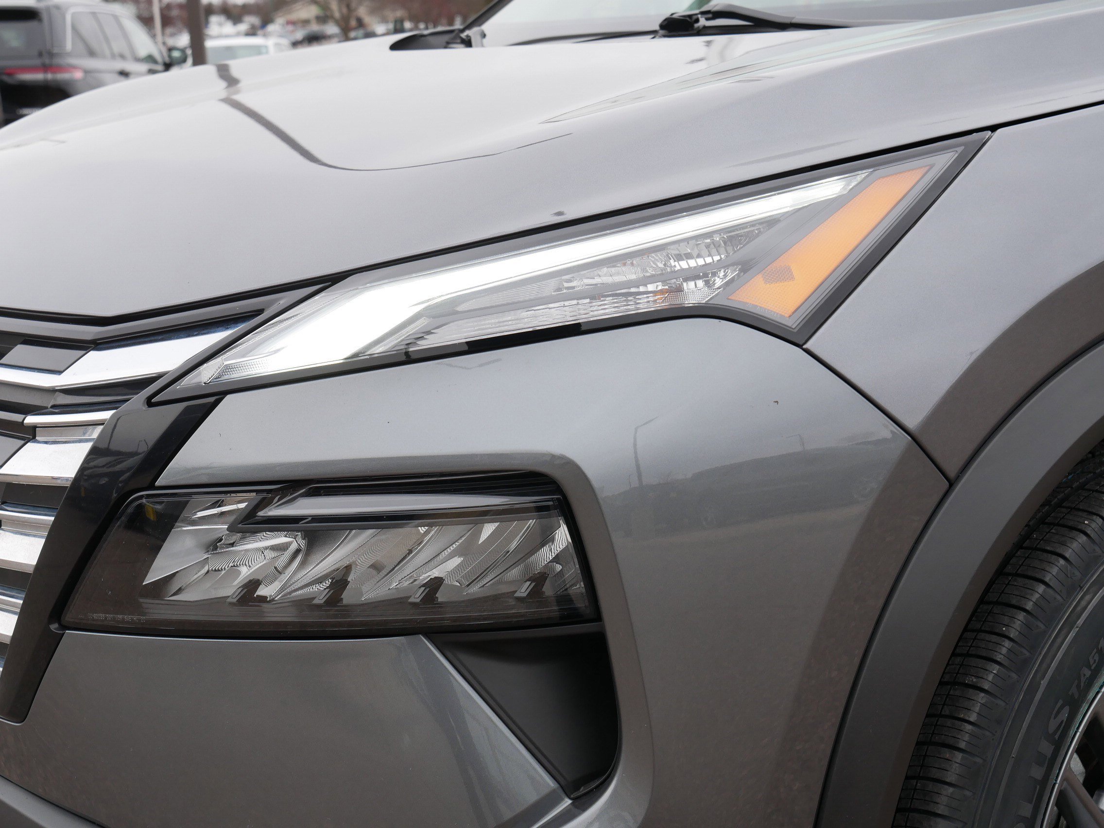 Used 2024 Nissan Rogue S image 16