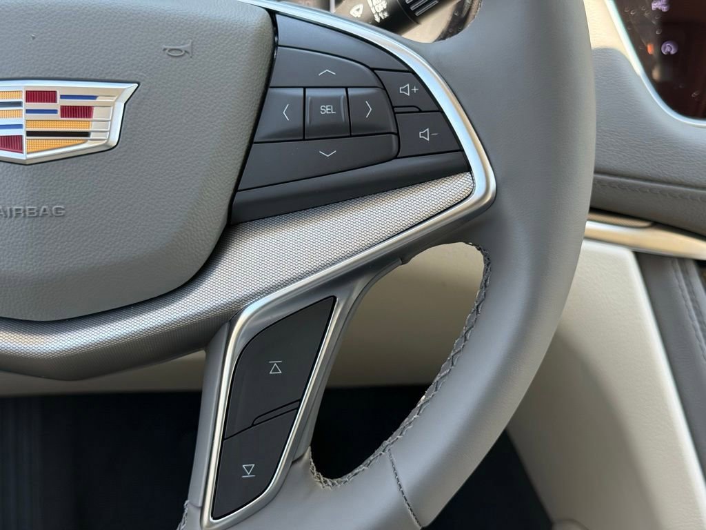 New 2026 Cadillac XT5 Premium Luxury FWD image 25