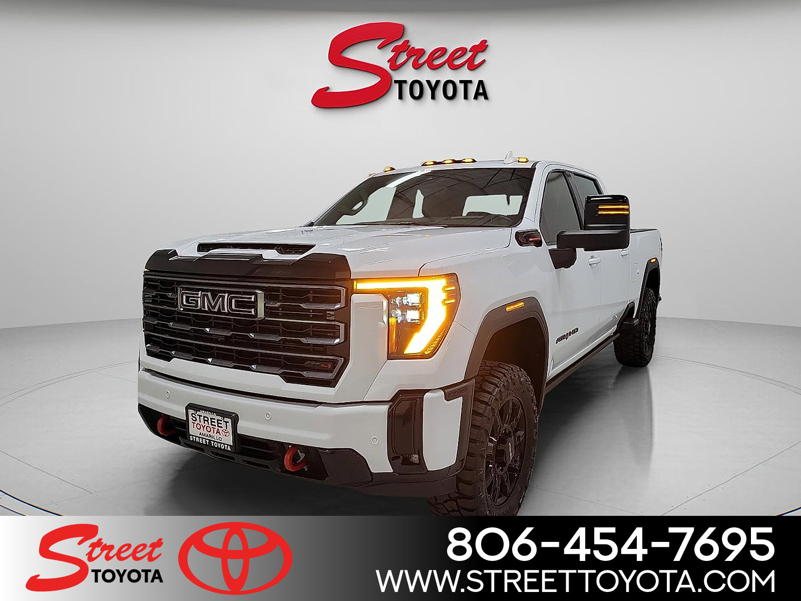 Used 2025 GMC Sierra 2500 AT4 w/ AT4 Premium Plus Package image 1