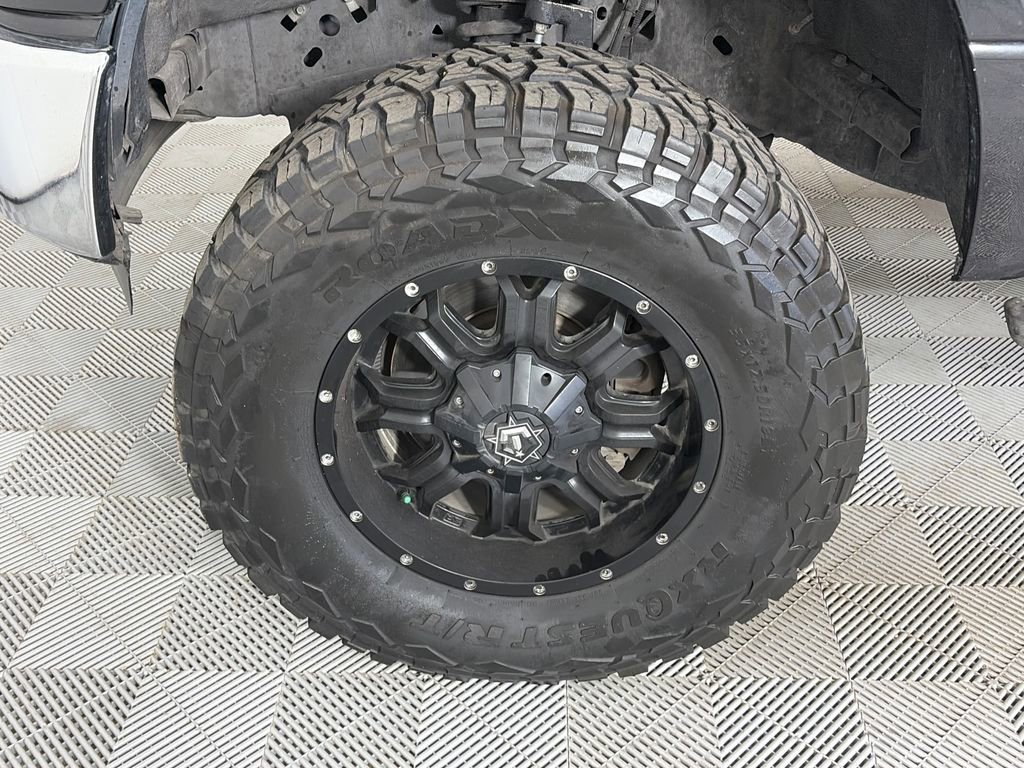 Used 2015 Ford F150 XLT w/ Equipment Group 302A Luxury image 8