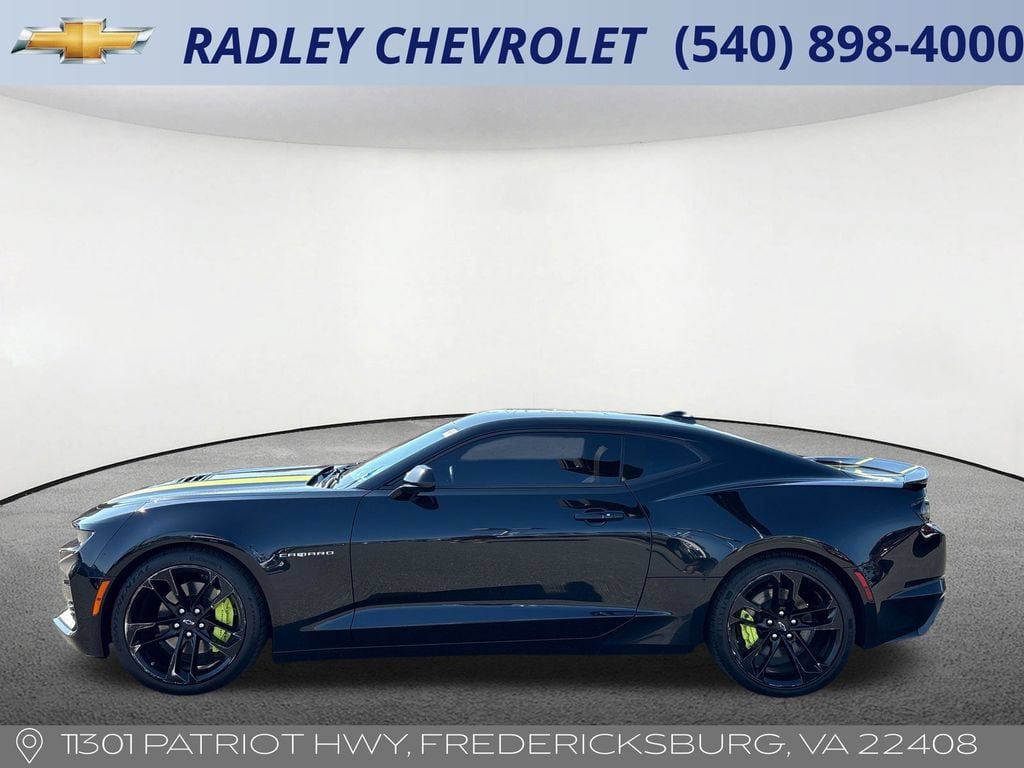 Used 2021 Chevrolet Camaro SS RWD image 14