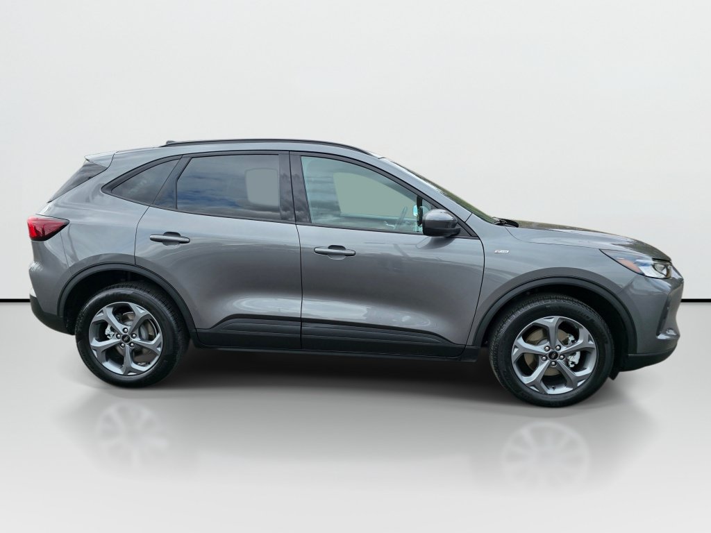 Used 2025 Ford Escape ST-Line Select AWD/4WD image 6