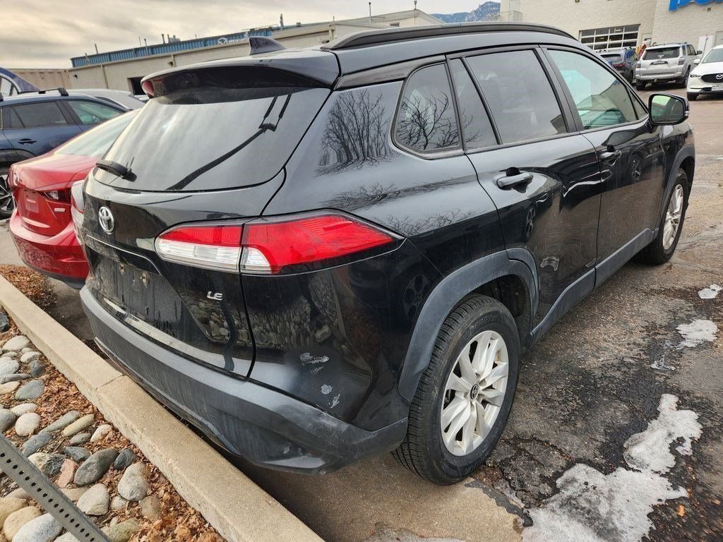 Used 2022 Toyota Corolla Cross LE image 4