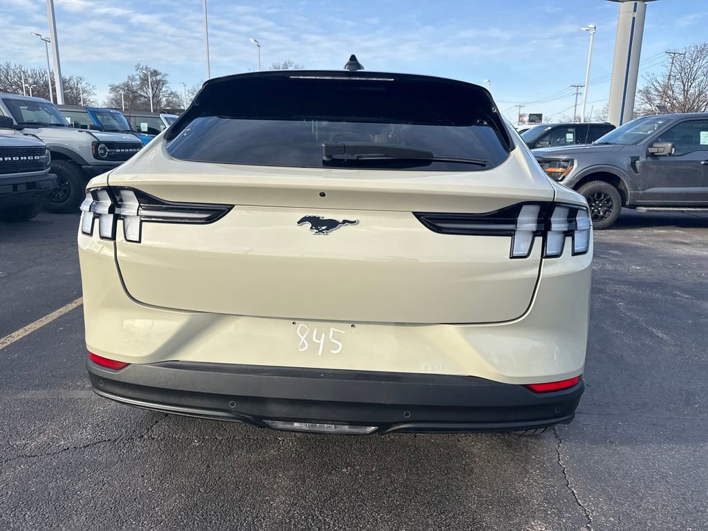 Used 2025 Ford Mustang Mach-E Select w/ Comfort Package Lite image 8