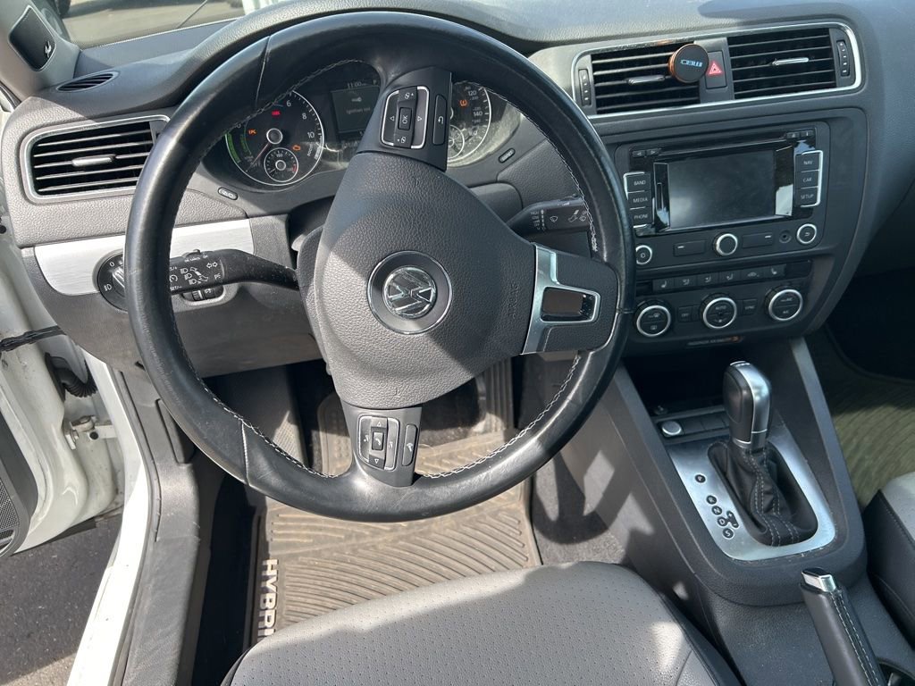 Used 2014 Volkswagen Jetta SEL Premium FWD image 3