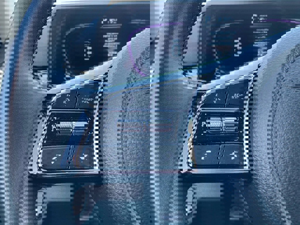 Used 2025 Kia Seltos S image 12