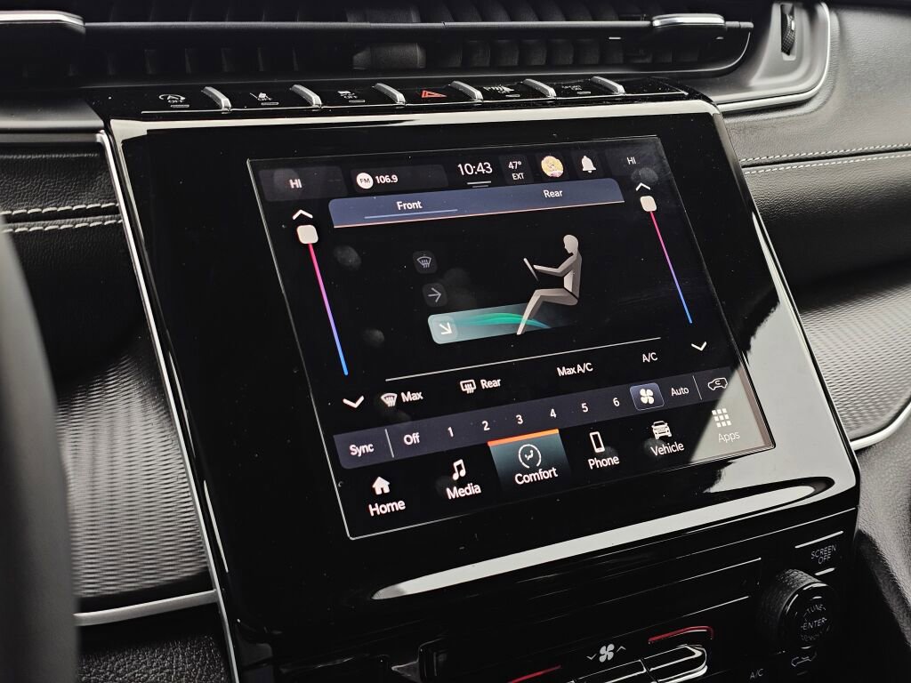 Used 2023 Jeep Grand Cherokee L Laredo image 21