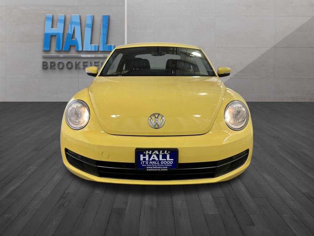 Used 2012 Volkswagen Beetle 2.5 FWD image 8