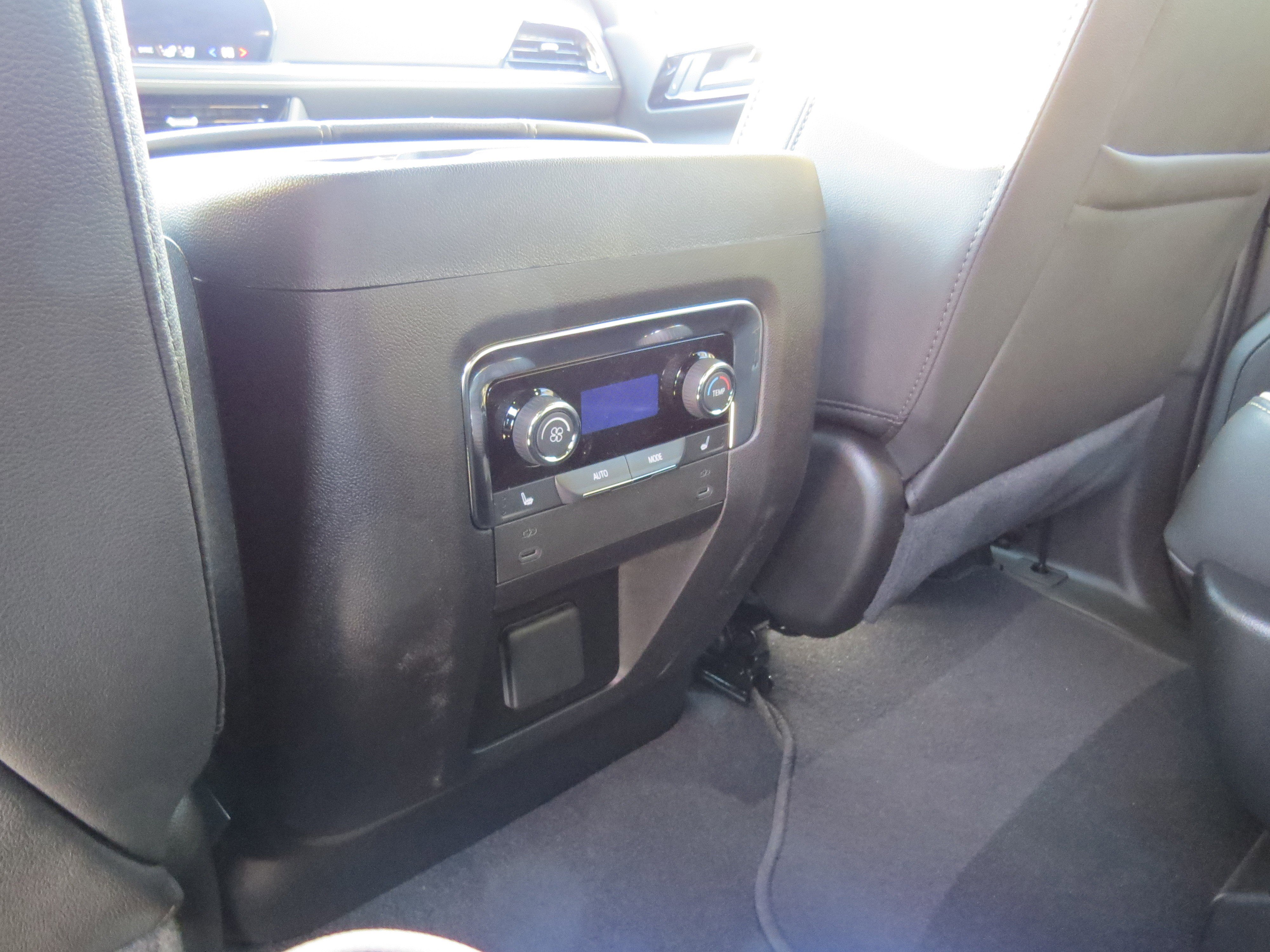 New 2026 Chevrolet Suburban Premier w/ Sun And Tow Package image 14