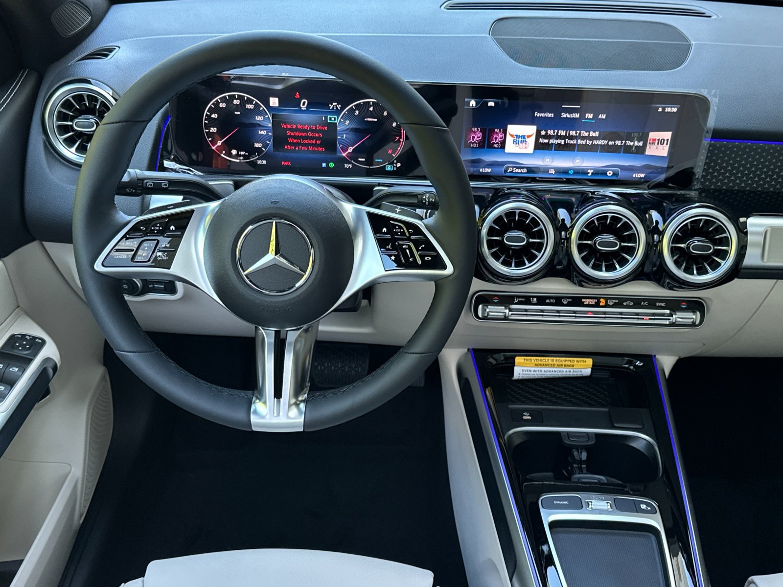 New 2026 Mercedes-Benz GLB 250 4MATIC image 14