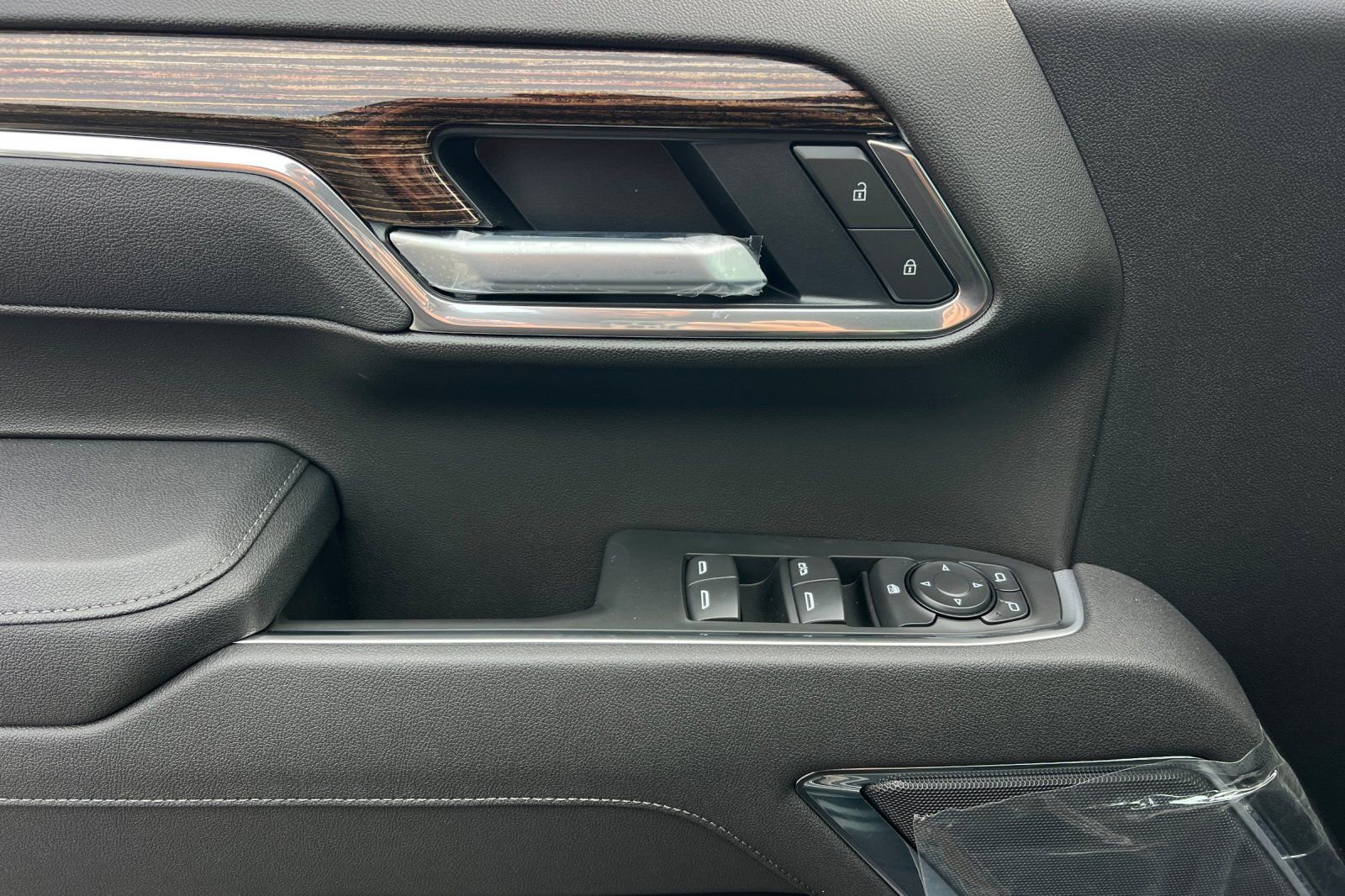 New 2026 GMC Sierra 1500 Elevation AWD/4WD image 9