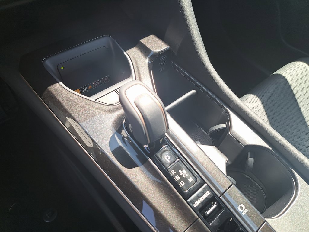 New 2026 Toyota Crown Platinum image 13