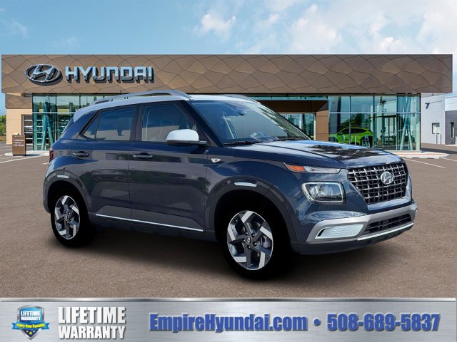 New 2026 Hyundai Venue SEL FWD image 10