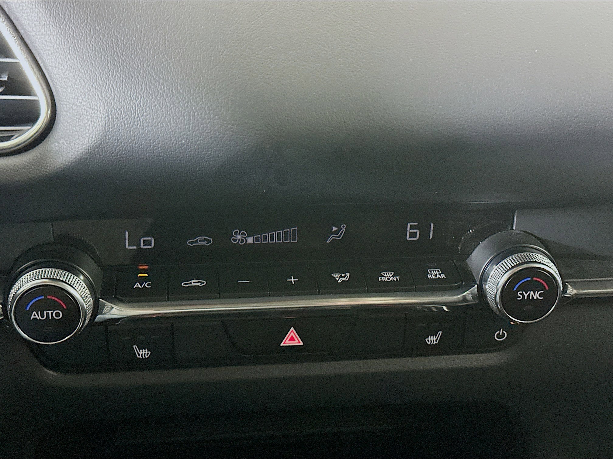 Used 2024 MAZDA CX-30 AWD 2.5 S w/ Premium Package image 24