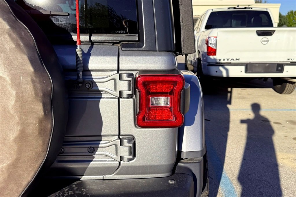 Used 2018 Jeep Wrangler Unlimited Rubicon image 7