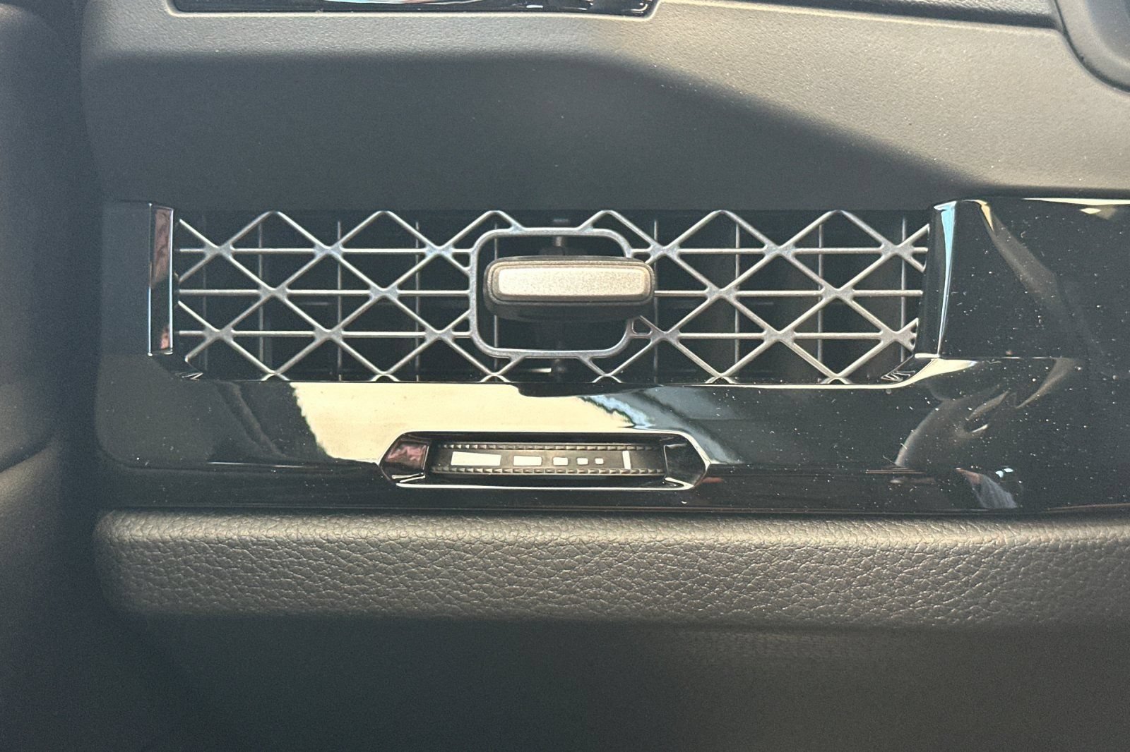 New 2026 Honda Accord Sport image 28