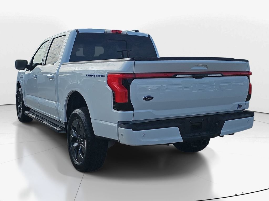 Used 2022 Ford F150 Lightning Lariat AWD/4WD image 8