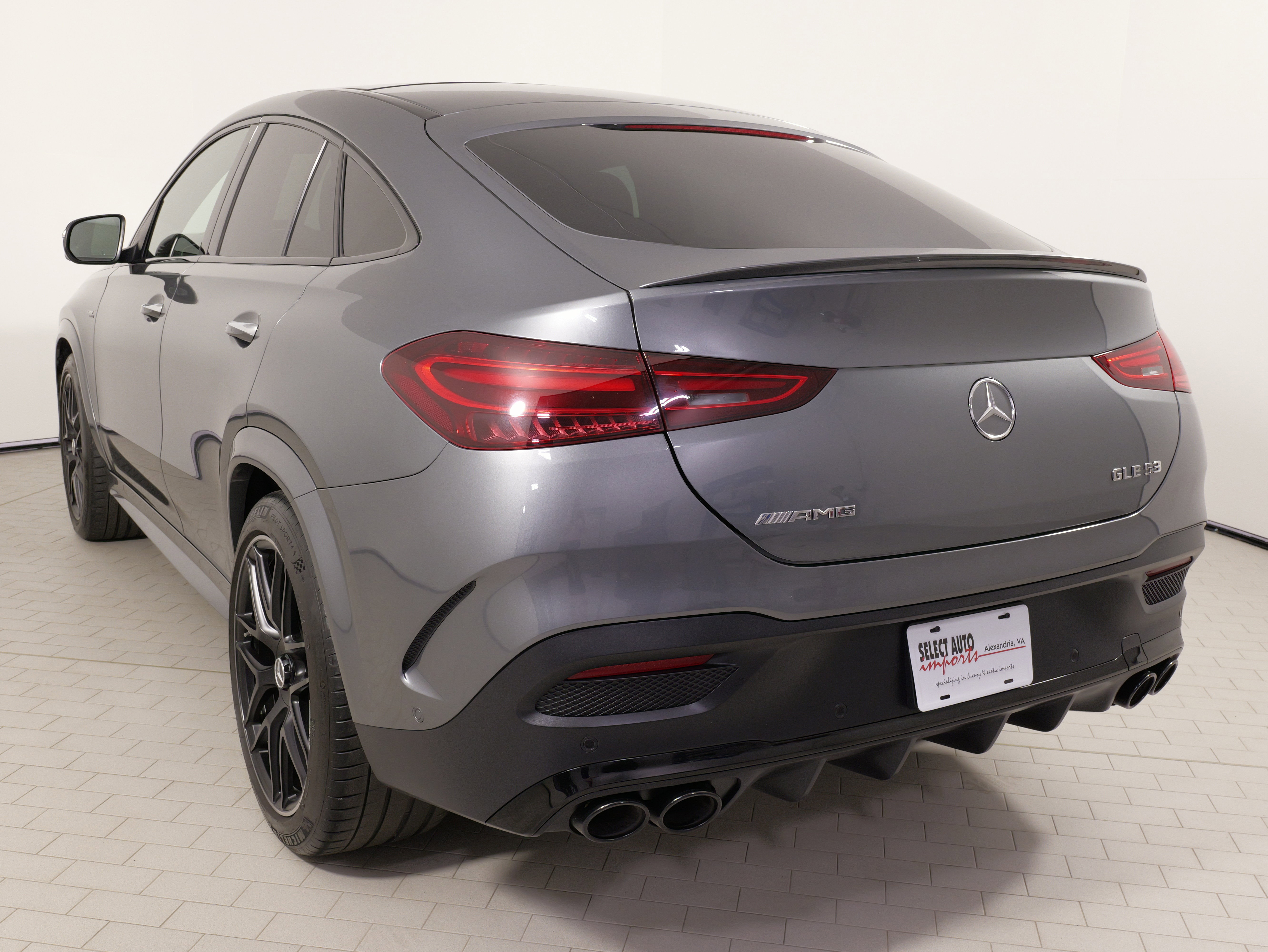 Used 2024 Mercedes-Benz GLE 53 AMG 4MATIC Coupe w/ Driver Assistance Package image 14