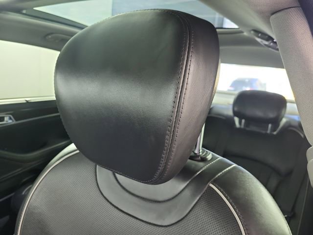 Used 2015 Hyundai Genesis 3.8 w/ Option Group 03 image 14