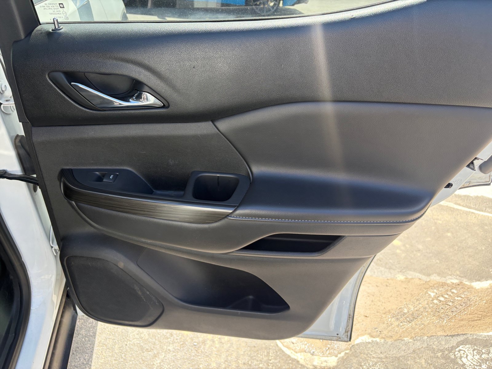 Used 2018 GMC Acadia SLT AWD/4WD image 28