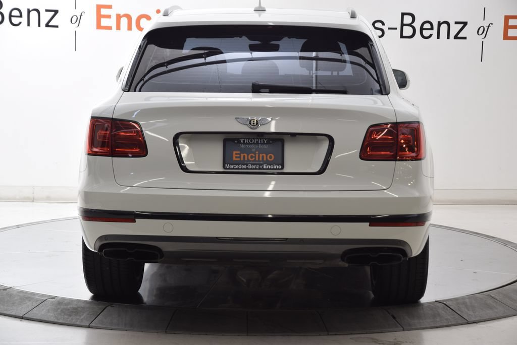 Used 2020 Bentley Bentayga Design Series AWD/4WD image 5