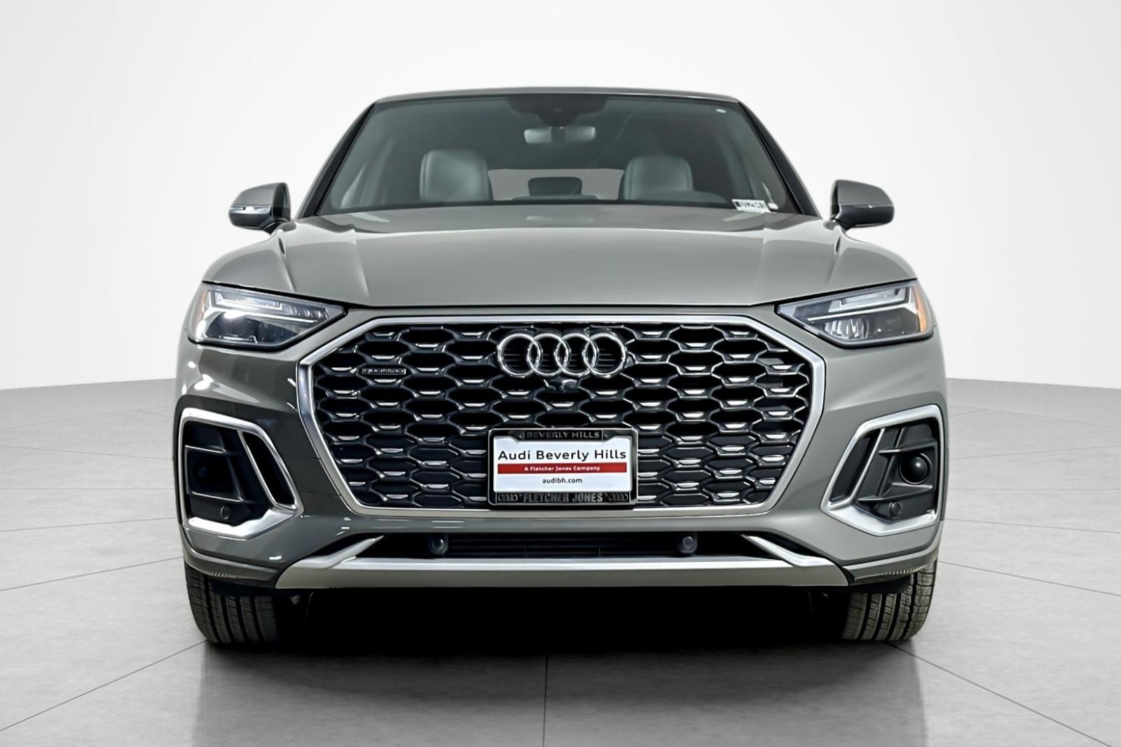 Used 2023 Audi Q5 2.0T Premium Plus w/ Premium Plus Package image 8