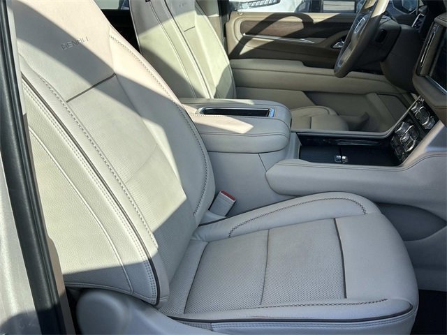 Used 2021 GMC Yukon Denali w/ Max Trailering Package image 34
