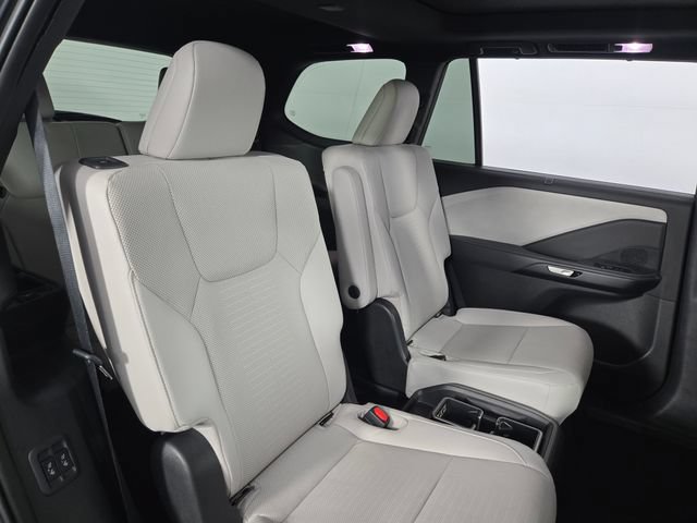 Used 2025 Lexus TX 350 FWD w/ Technology Package image 18