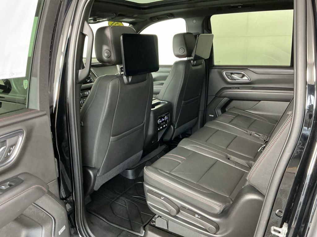 Used 2021 Chevrolet Suburban RST w/ Rear Media and Nav Package AWD/4WD image 15