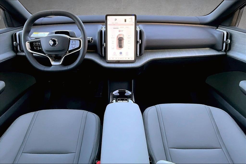 New 2026 Volvo EX30 Cross Country Ultra w/ Protection Package image 5