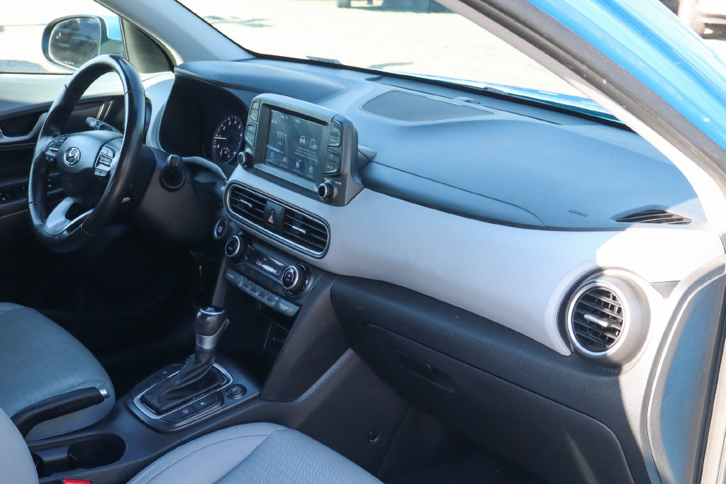 Used 2020 Hyundai Kona Limited AWD/4WD image 43