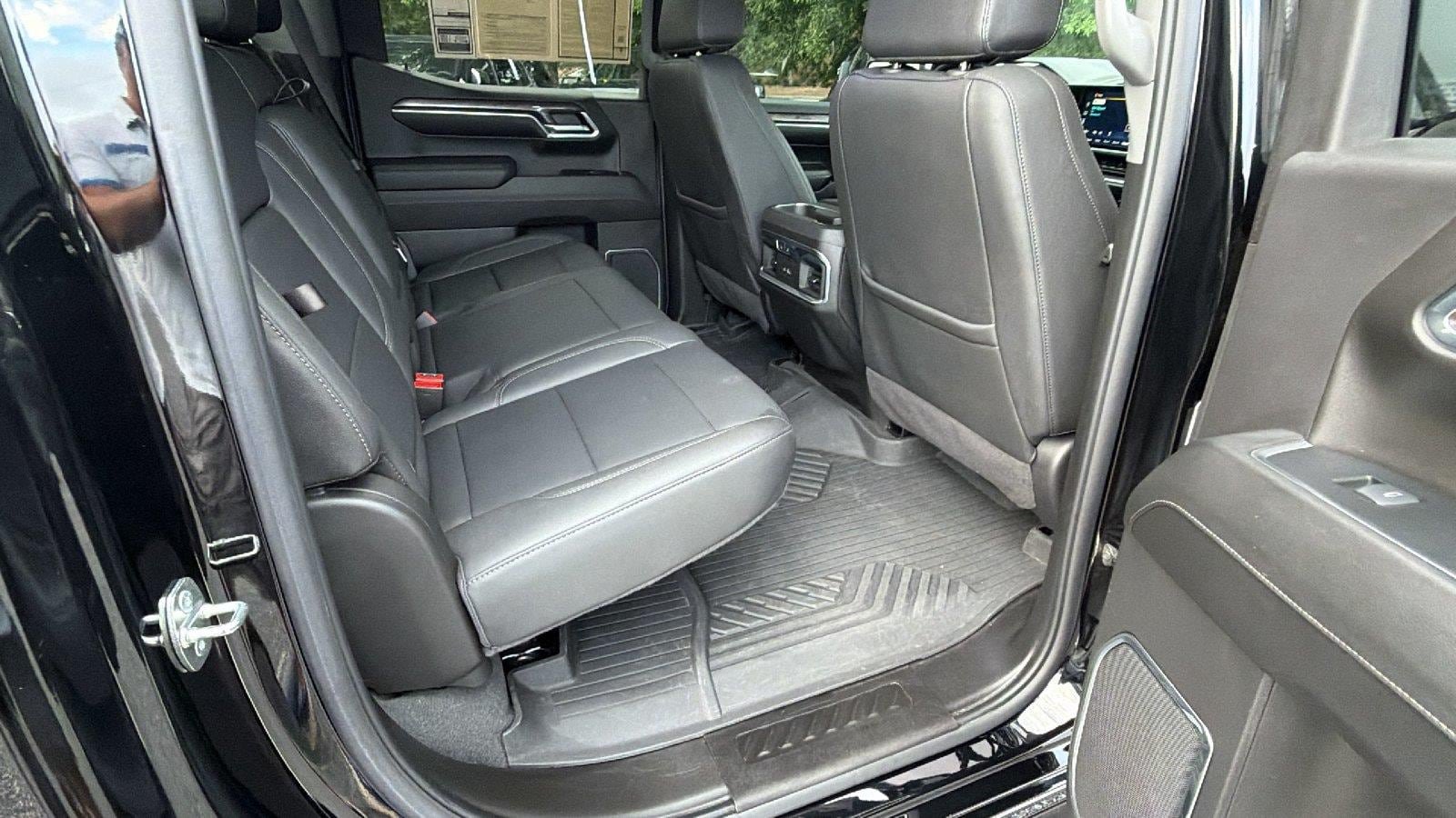Used 2024 Chevrolet Silverado 1500 LTZ w/ LTZ Premium Package AWD/4WD image 22