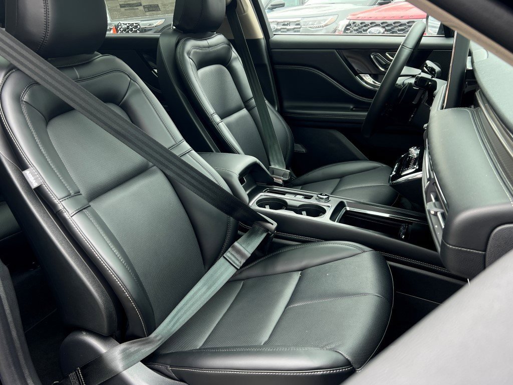New 2026 Lincoln Corsair Grand Touring AWD/4WD image 9