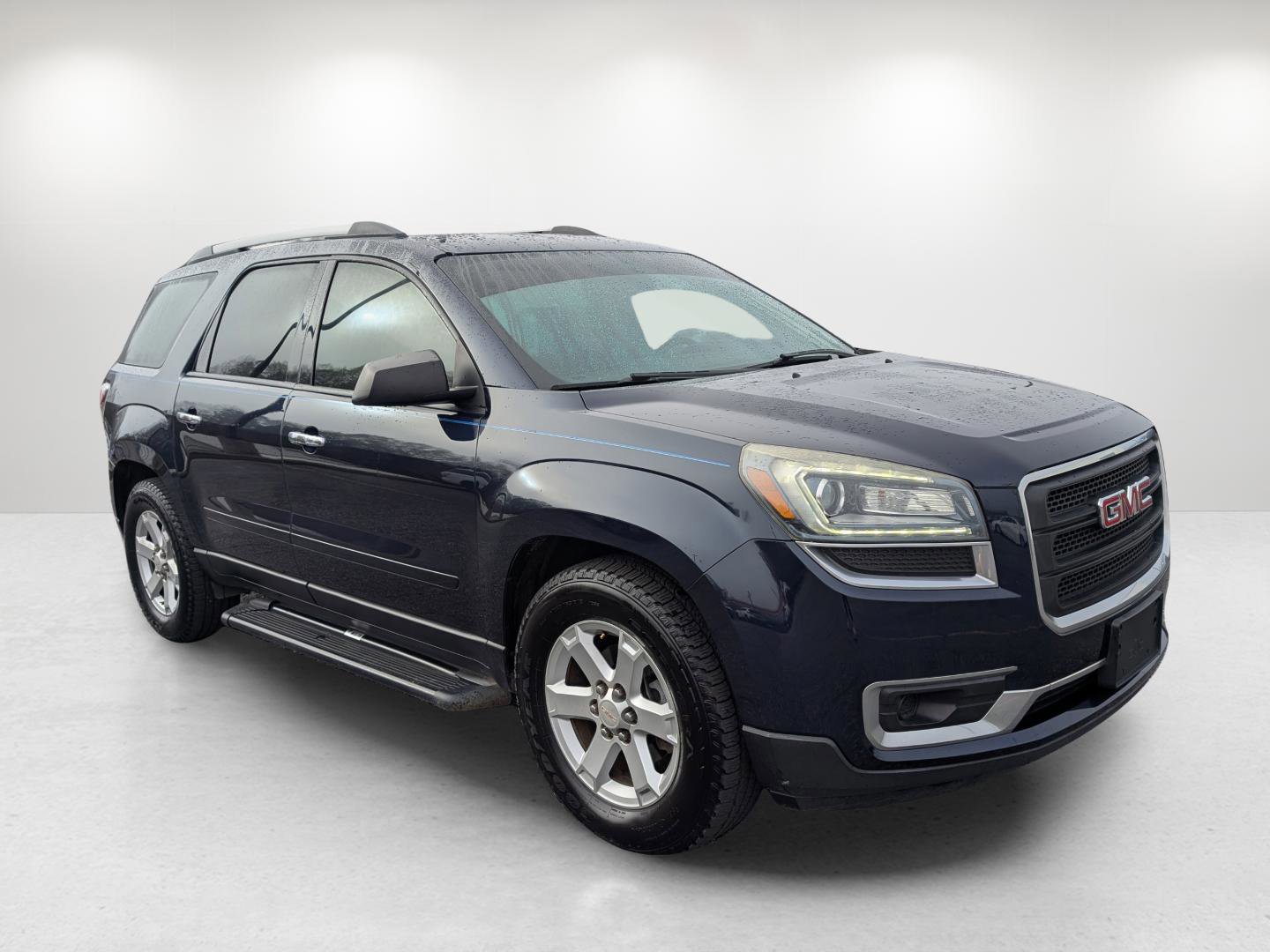 Used 2016 GMC Acadia SLE image 3