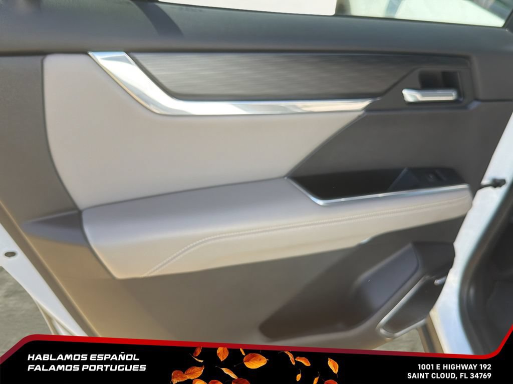 Certified 2026 GMC Acadia Elevation w/ Elevation Premium Package FWD image 26