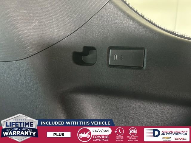 Used 2022 GMC Yukon SLT w/ SLT Luxury Package image 40