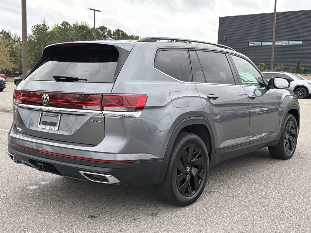 Used 2024 Volkswagen Atlas SE image 5