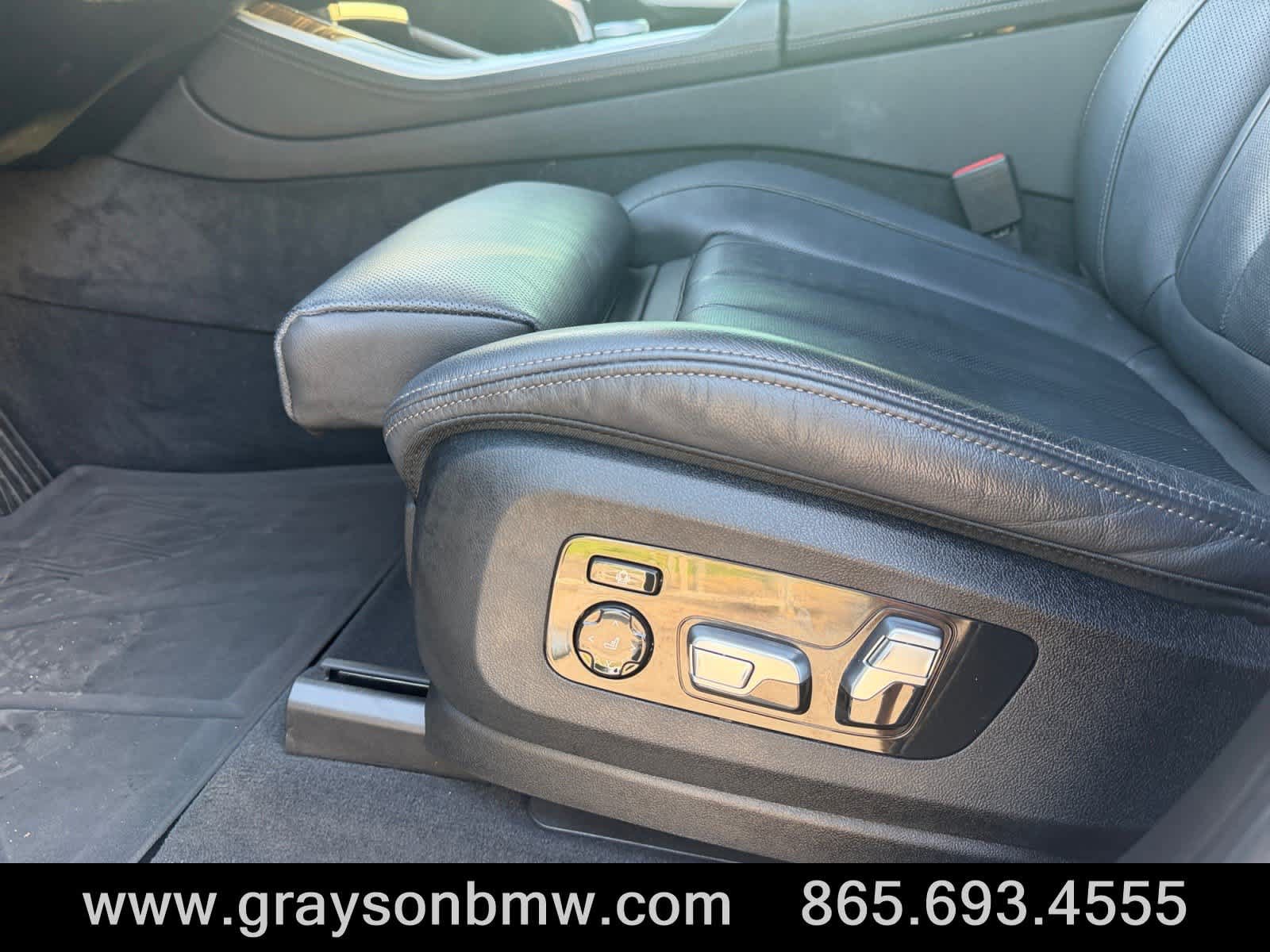 Used 2021 BMW X5 xDrive40i w/ Premium Package 3 AWD/4WD image 11