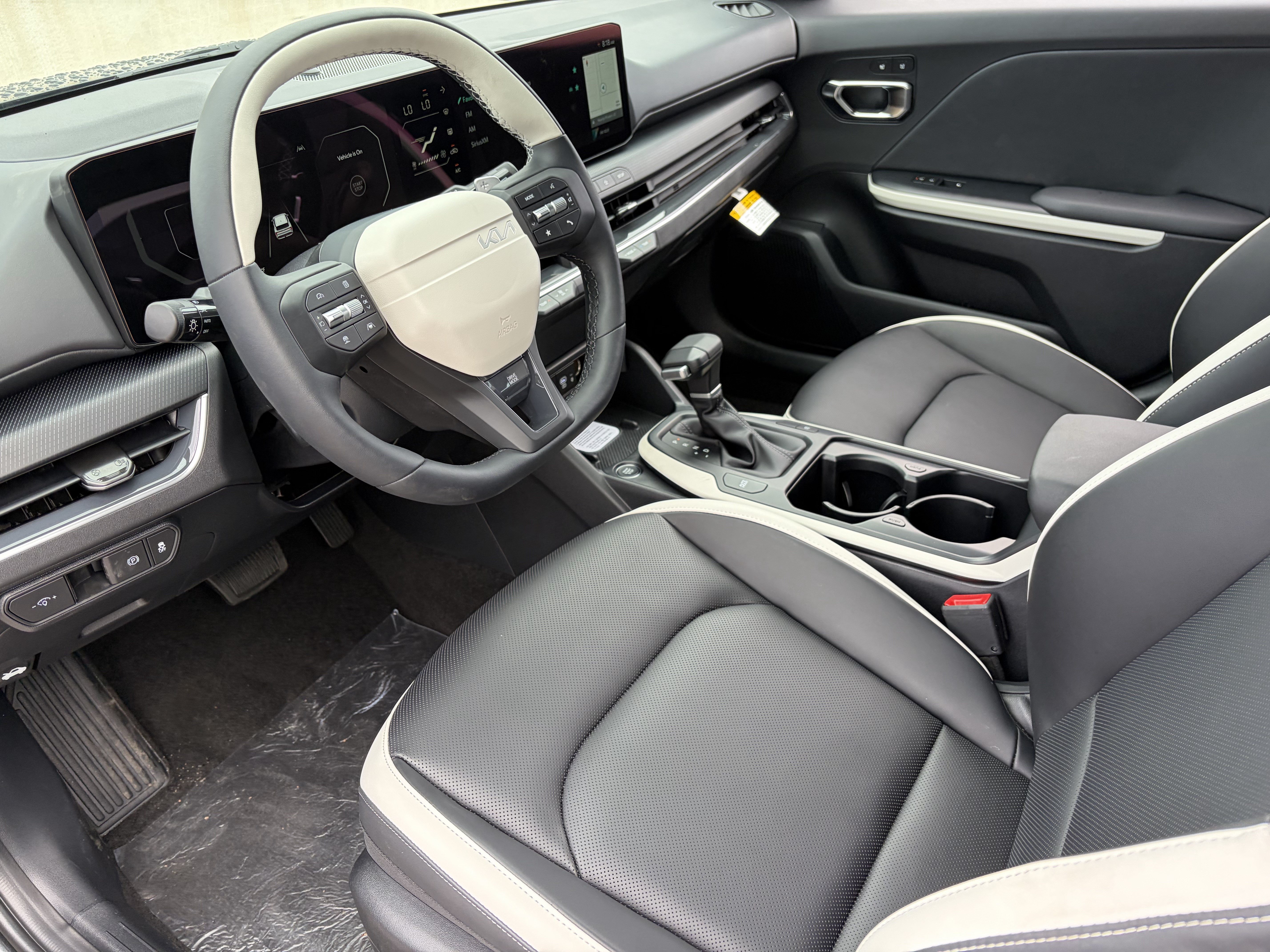 New 2026 Kia K4 GT-Line Turbo w/ GT-Line Premium Package FWD image 16