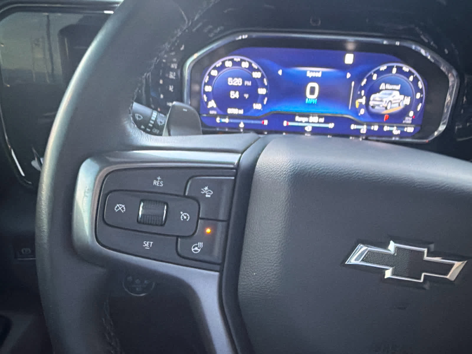 Used 2022 Chevrolet Silverado 1500 ZR2 w/ Technology Package image 41