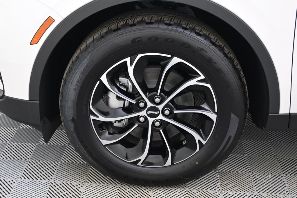 New 2026 Lincoln Nautilus Premier w/ Equipment Group 102A image 20