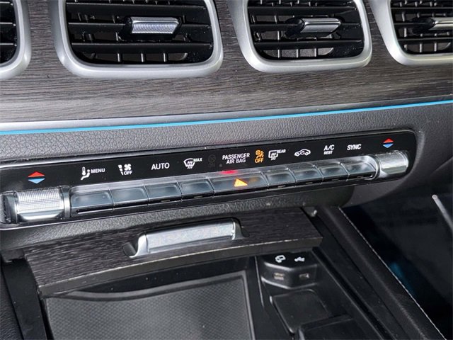 Used 2022 Mercedes-Benz GLS 450 4MATIC image 26