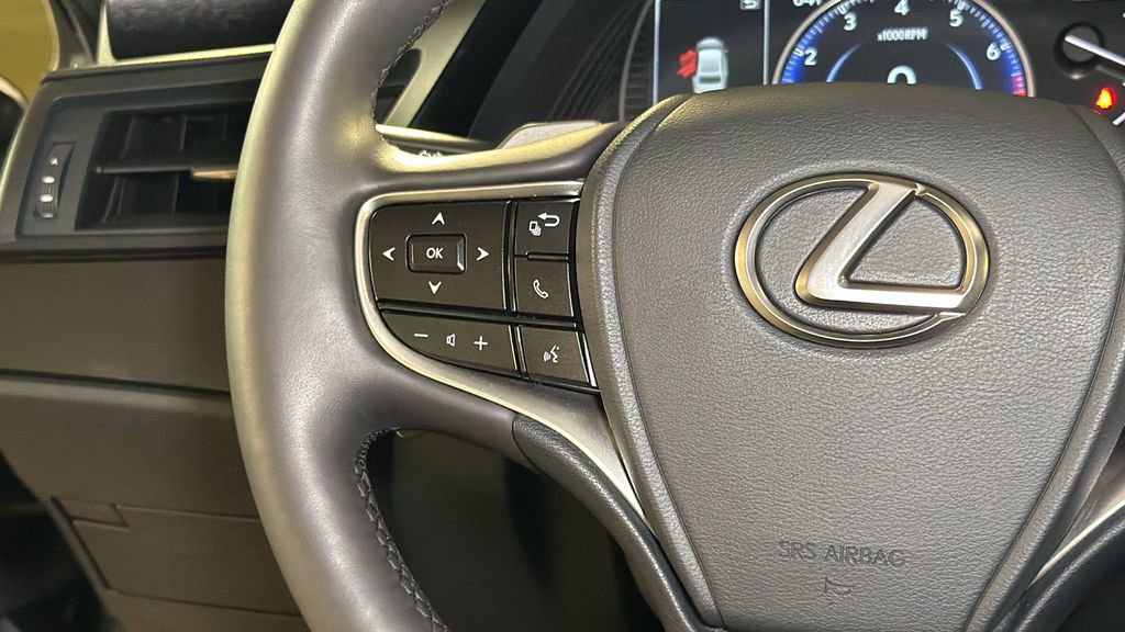 Certified 2023 Lexus ES 350 w/ Premium Package image 21