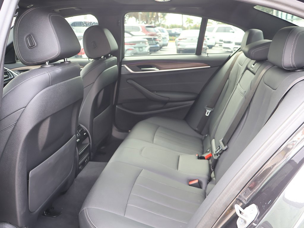 Used 2023 BMW 540i w/ M Sport Package image 37