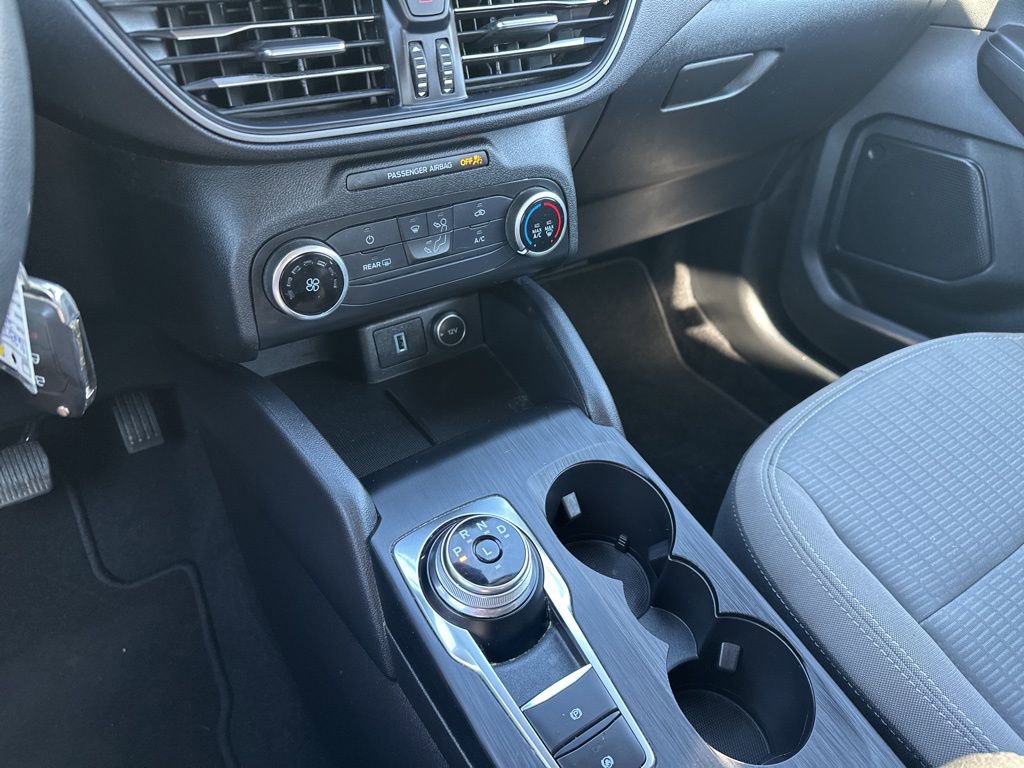 Used 2020 Ford Escape S image 22